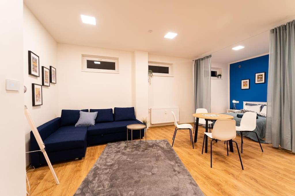Sauna Apartment - Brno Bagian luar foto