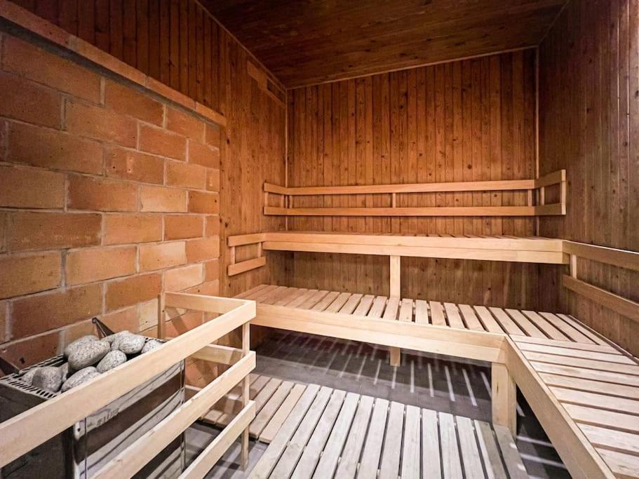Sauna Apartment - Brno Bagian luar foto