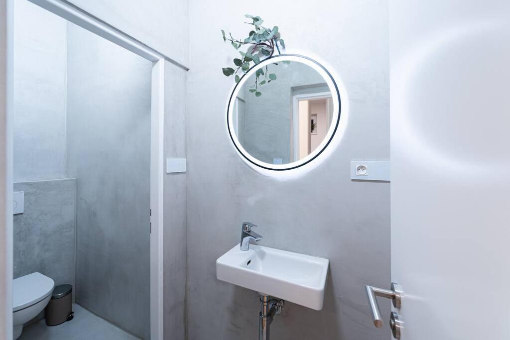 Sauna Apartment - Brno Bagian luar foto